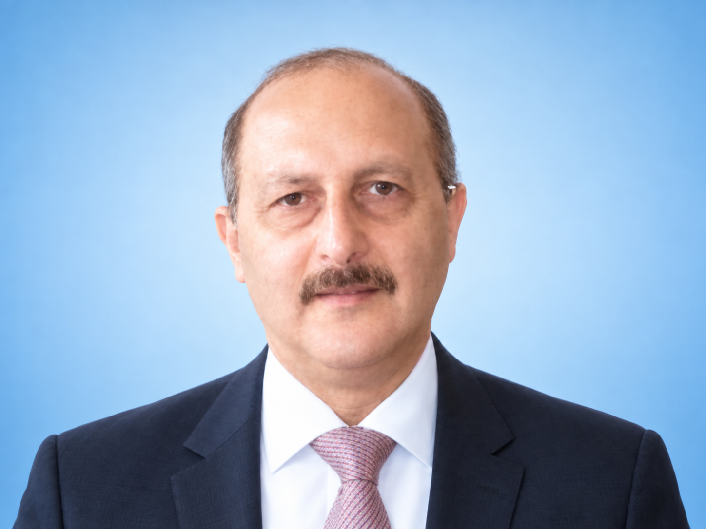 Portrait of Mr Mohamed Amer Alsibai, Specialist in Minimal Access Surgery at GHMS